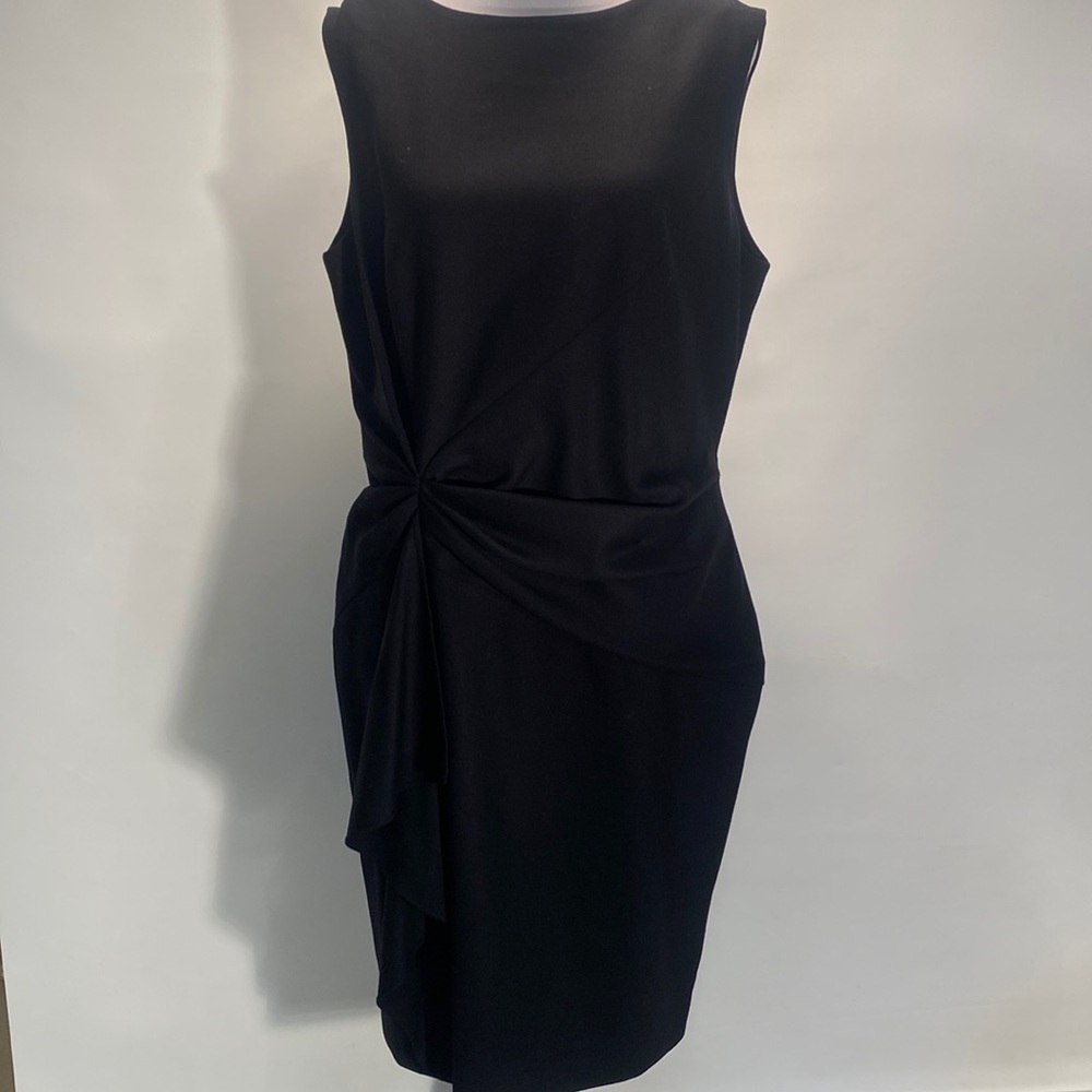 Carolina Herrera black twist sleeveless dress